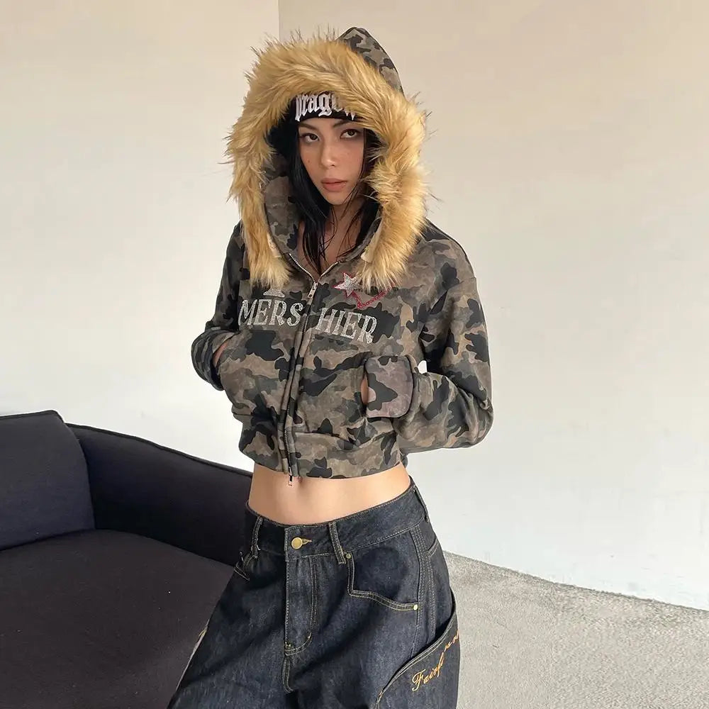 Camo Crop Hoodie – Hoodies & Sweatshirts