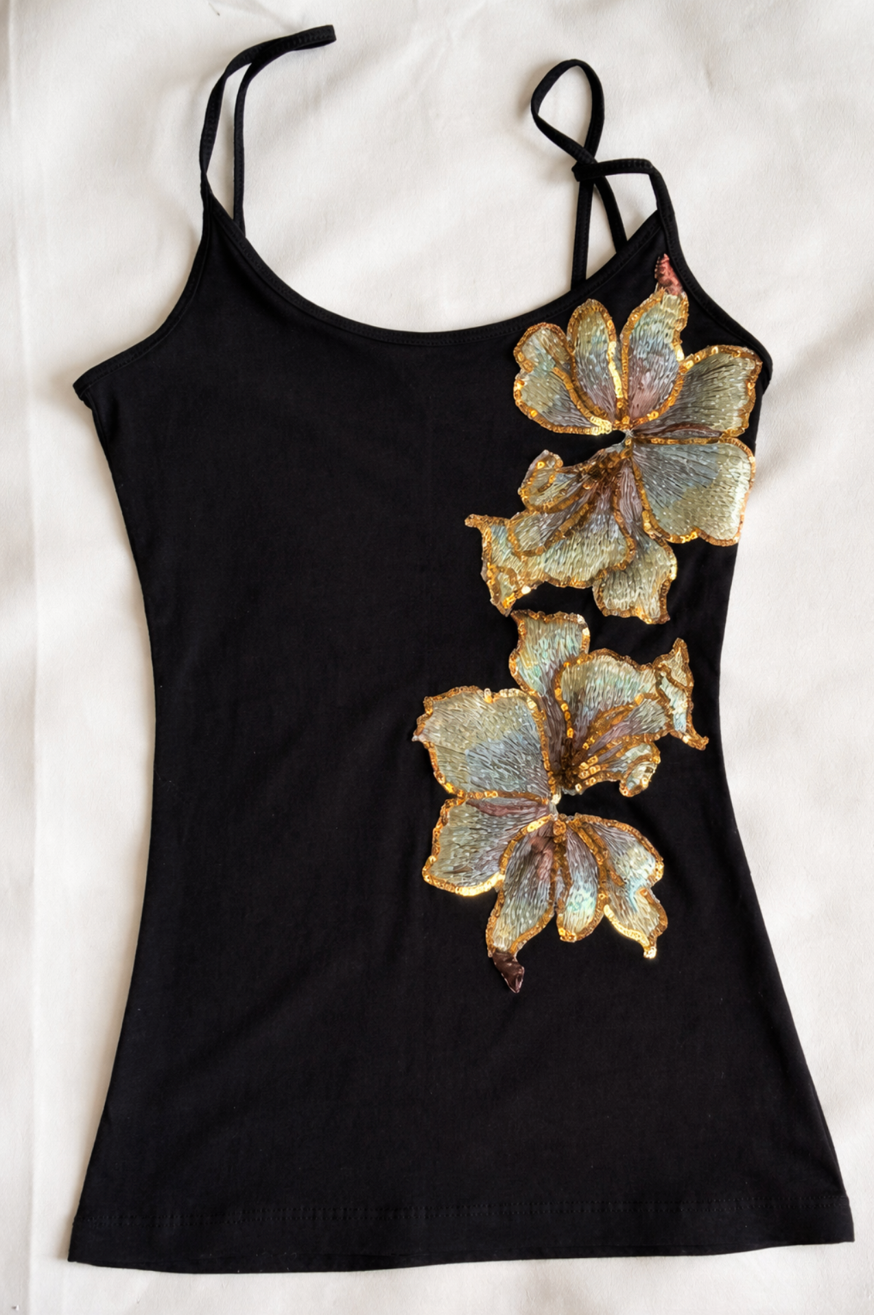 Gold Leaf Black Top – Tops